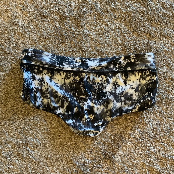 Athleta Swim bottoms size large - Picture 2 of 3